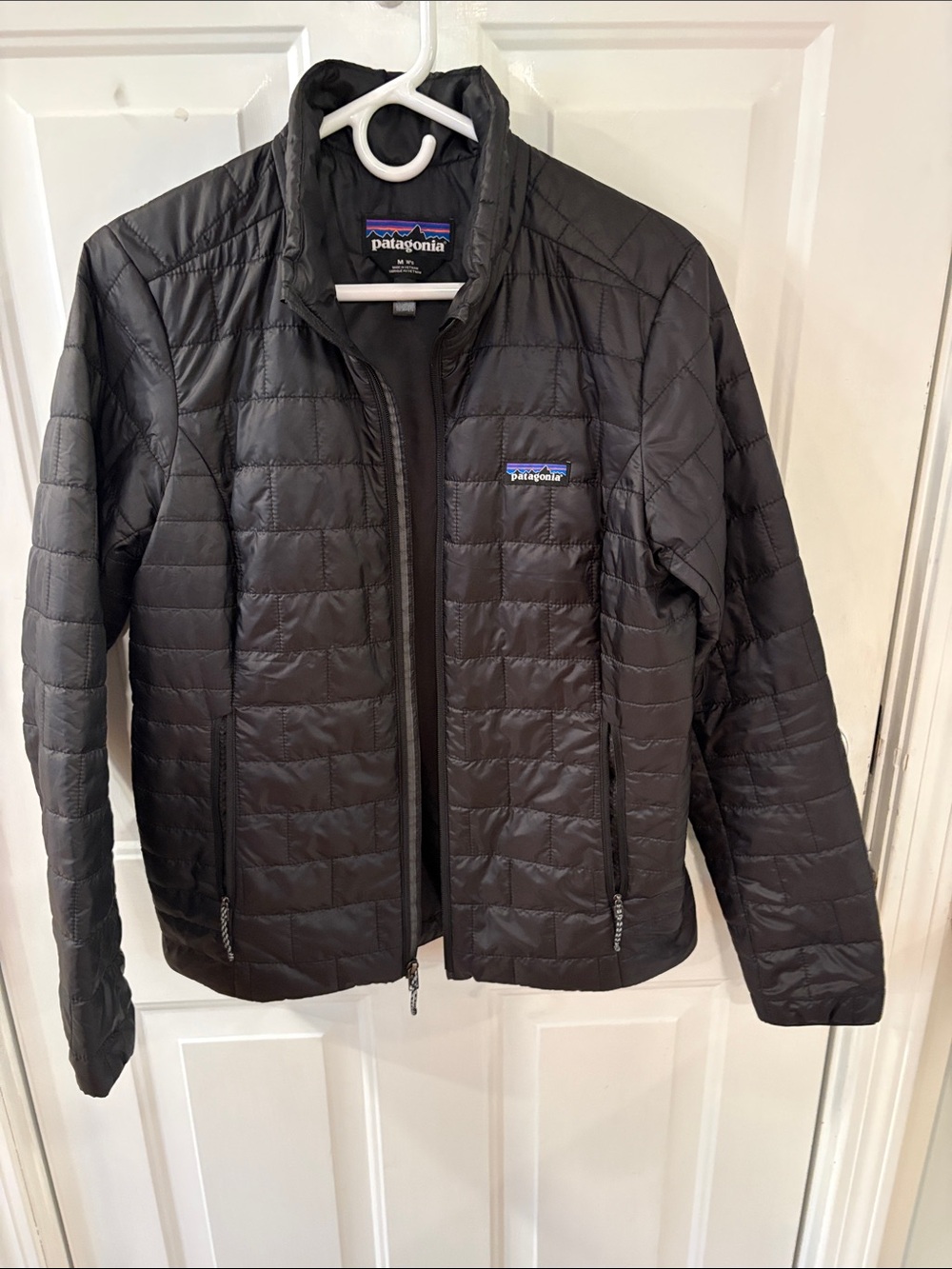 Womans Patagonia Nano Puff jacket size M